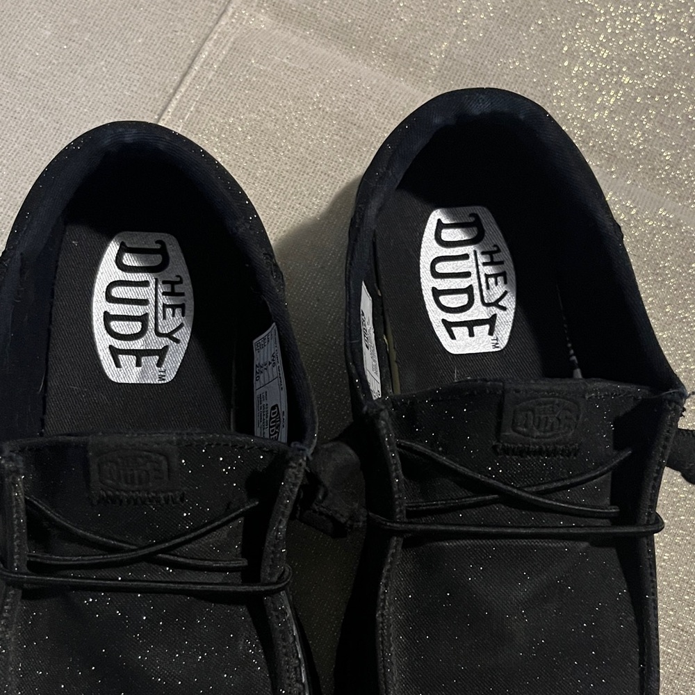 Hey Dude Women’s Black Sparkle Loafers - Picture 2 of 9